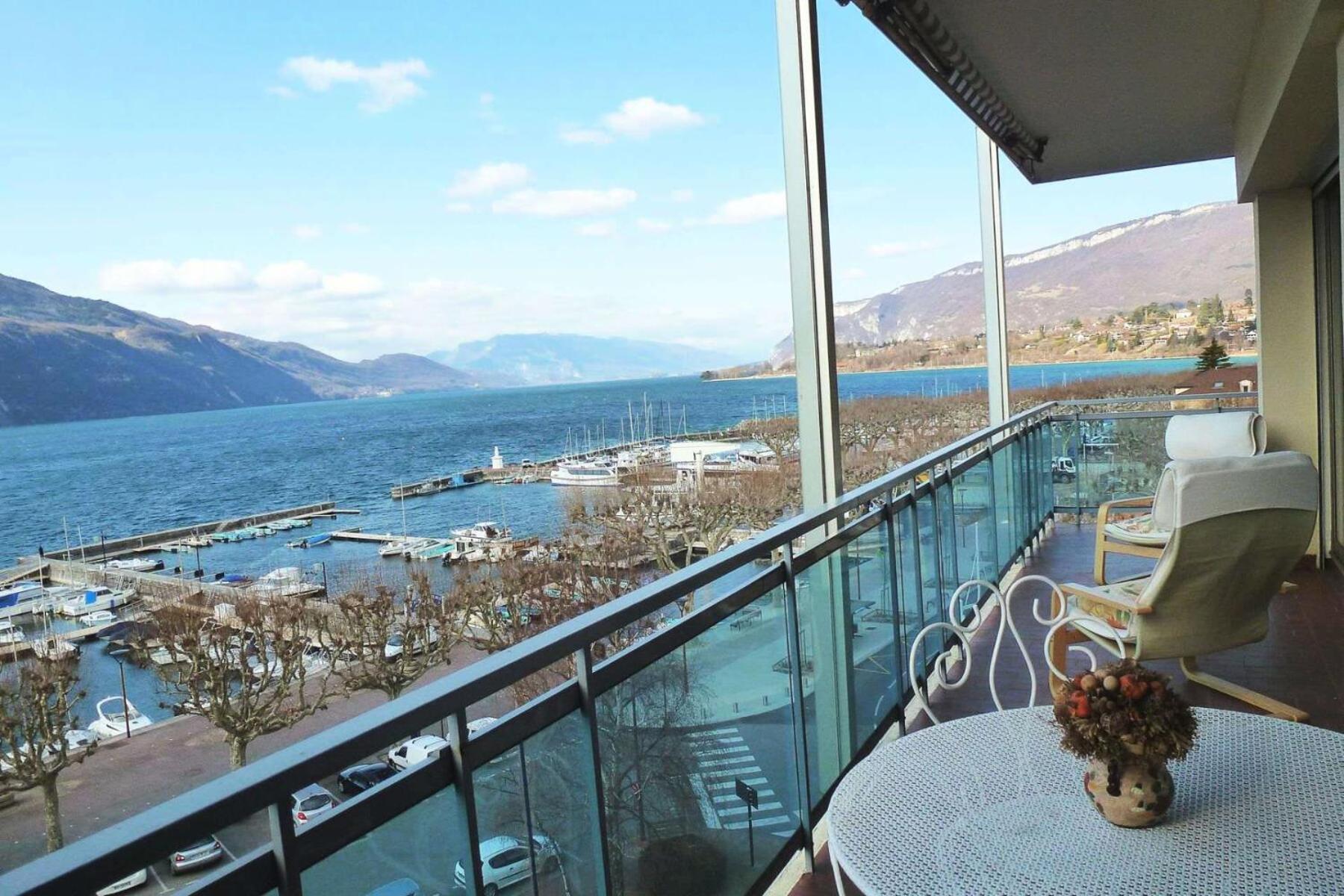 Residence Les Belles Rives E - Vue Magnifique Et Imprenable Sur Le Lac Du Bourget ! Mae-6774 Aix-les-Bains Luaran gambar